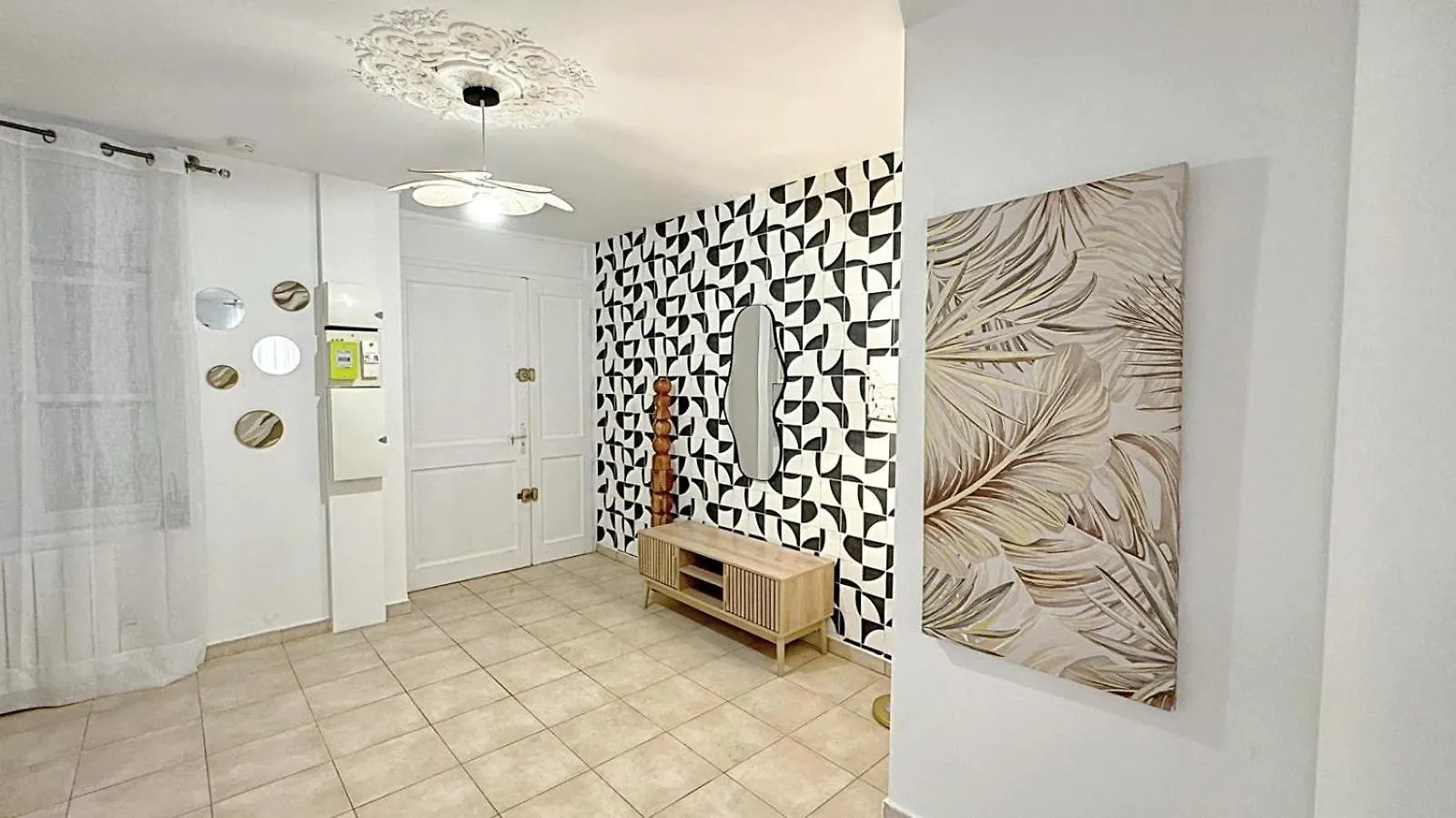Suite Zelie Lyon France
